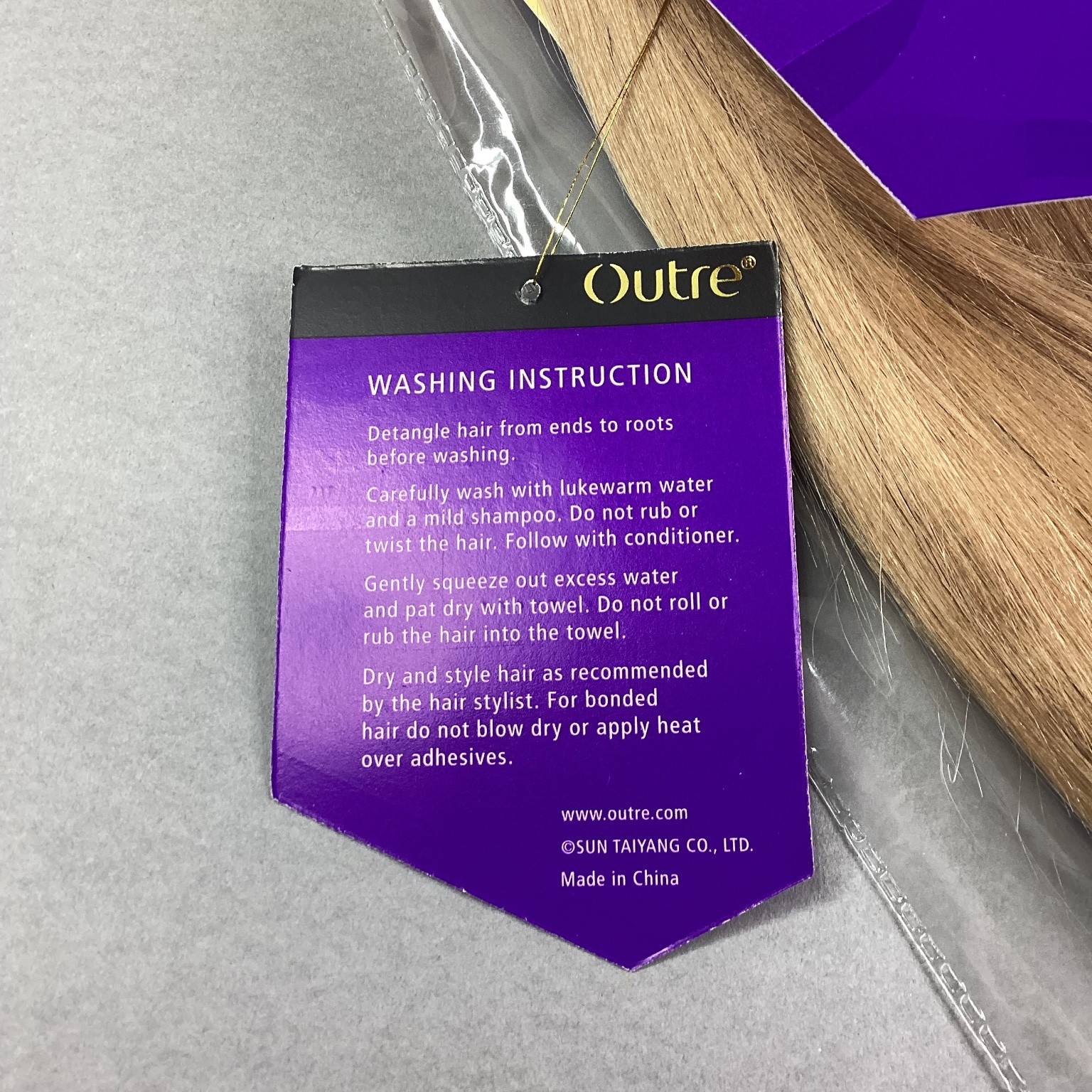 Outre EDGE 100% Human Hair Extensions 12″ Color 27 Soft Yaki Weaving