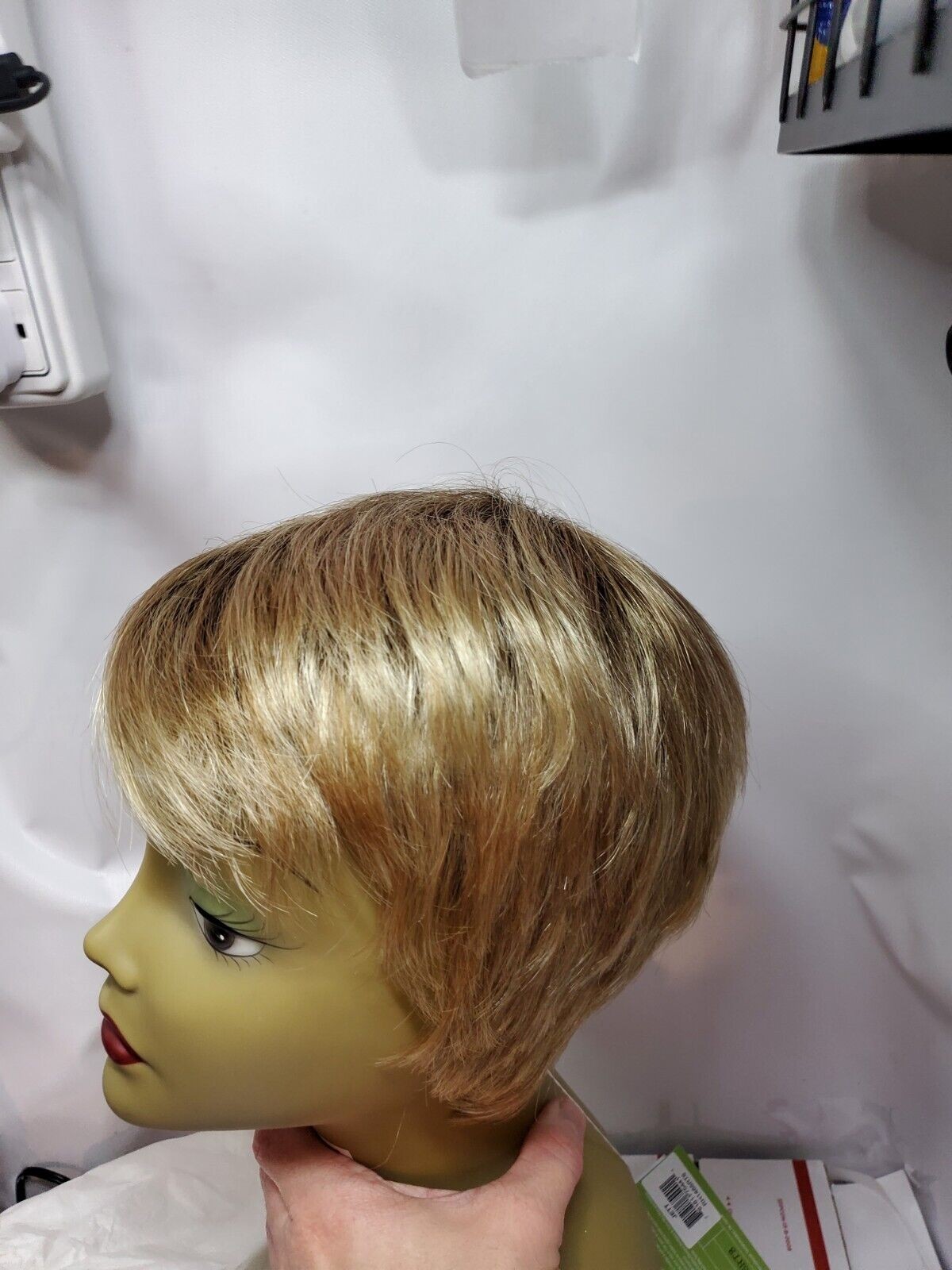 Estetica Wigs naturalle jett rh1488rt8 blonde short blonde roots straight #3636