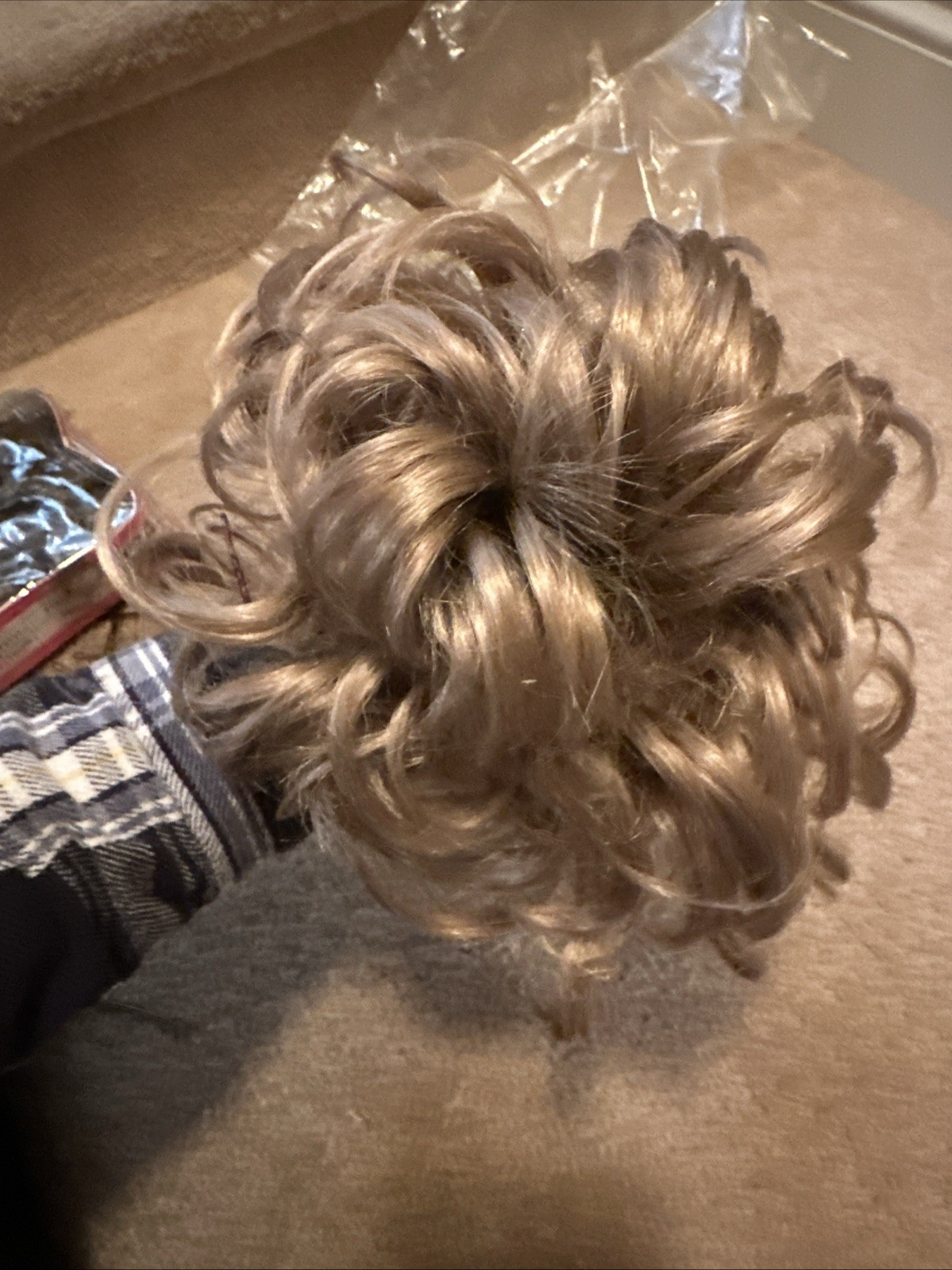 Hair Accesories by Wig America Mona Lisa Light brown, dance cheer