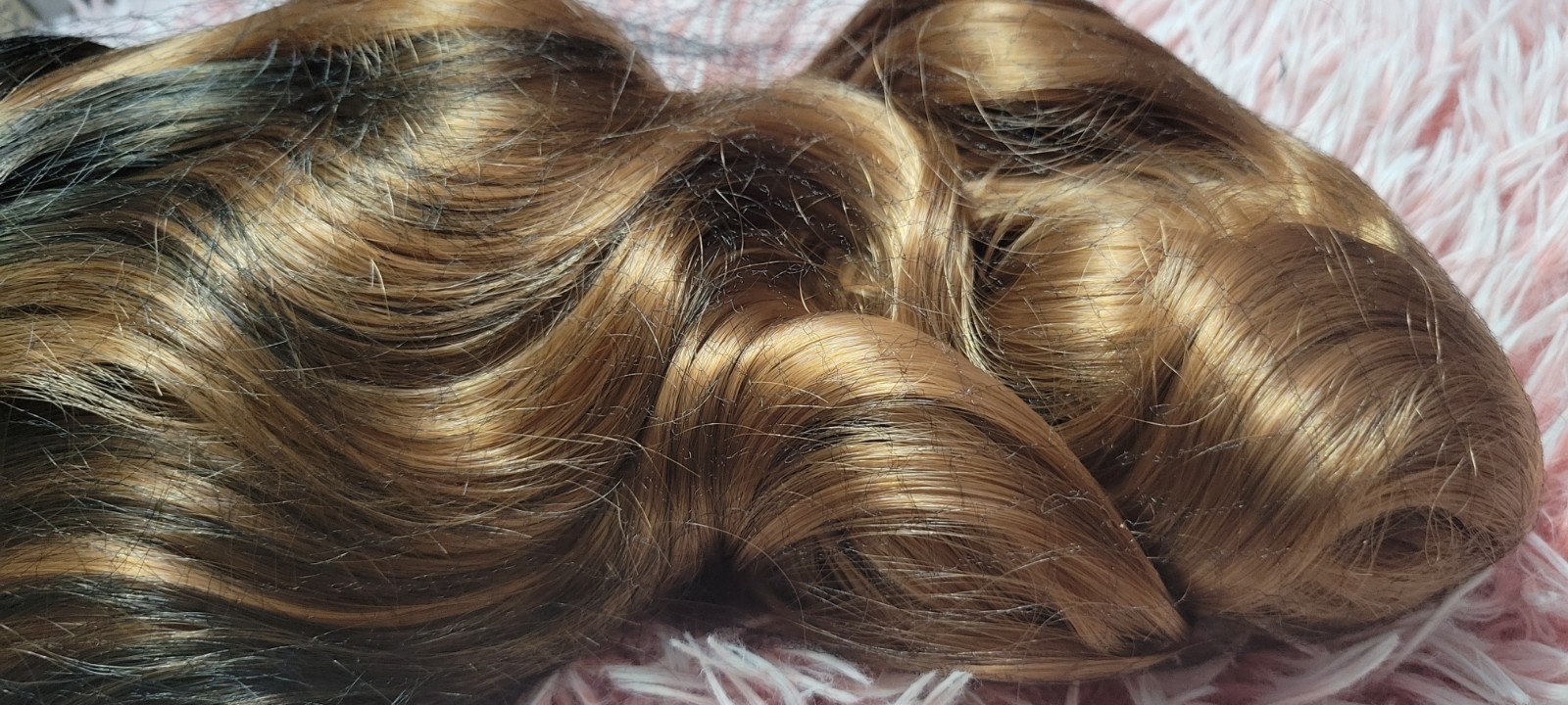 2 Dark Brown Root to Gold Ombre Long Wavy Curly Blonde Wig Women Synthetic Hair