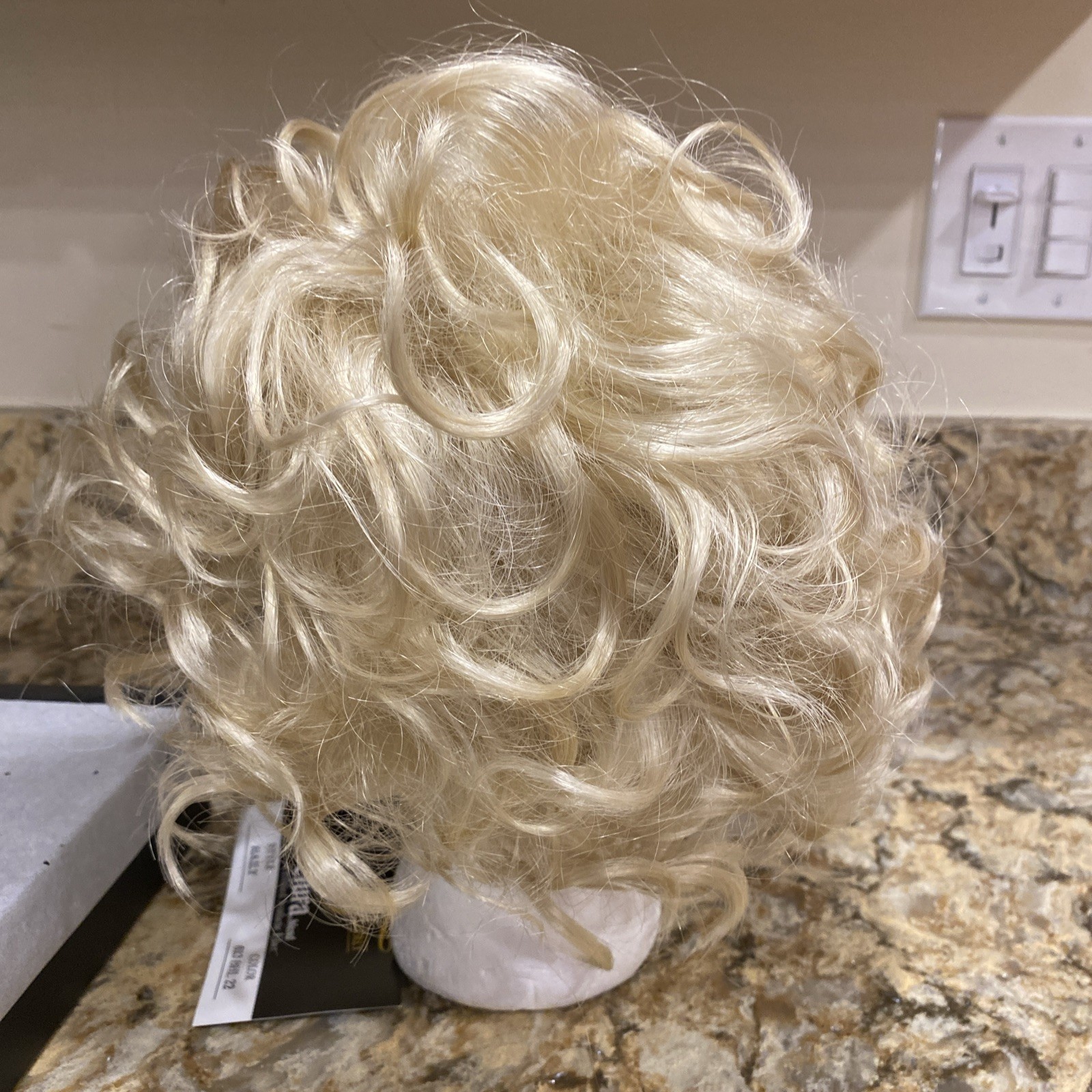 Tony Of Beverly Wig Haily 613BHL22 Blonde & Grey Silver Kapri 101 Lot Of 2 New