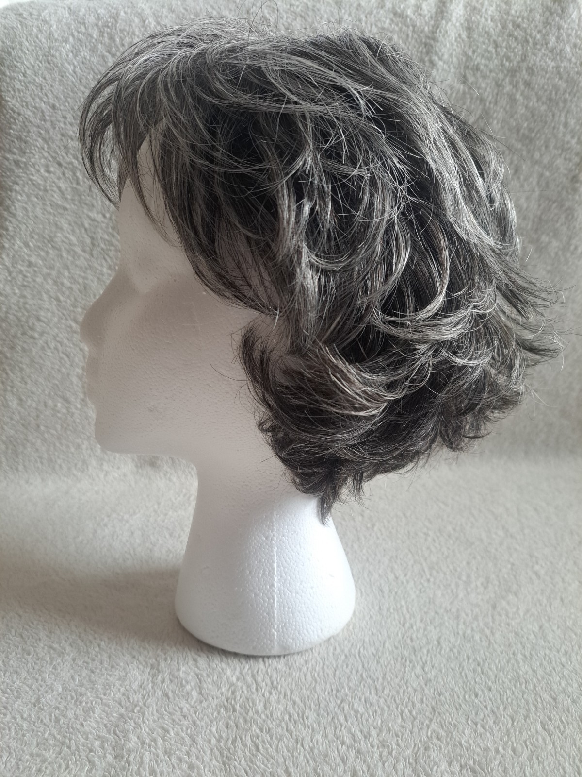 Raquel Welch Sheer Indulgence Wig RL511 Sugar & Charcoal Color Average Hairuwear