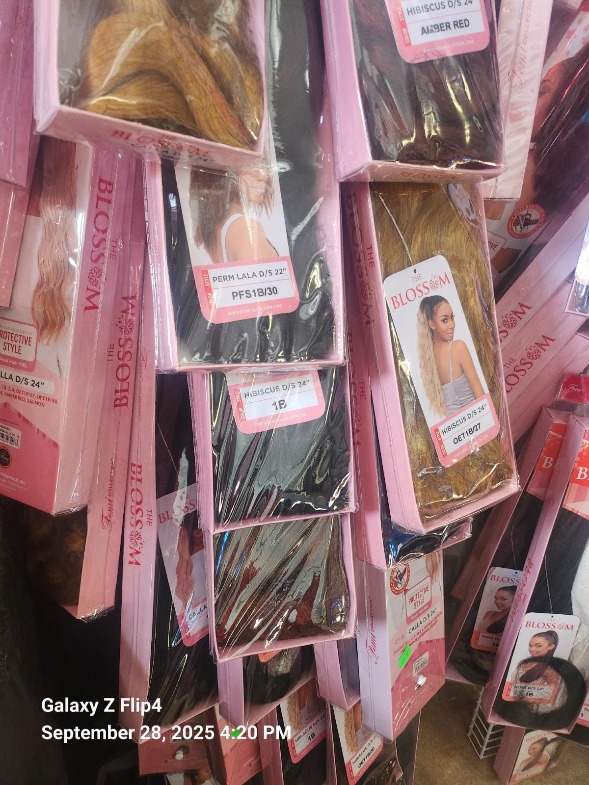 100% Human Hair for Ponytails. Straight, Curly Or Wet and Wavy. (Blossom Brand)