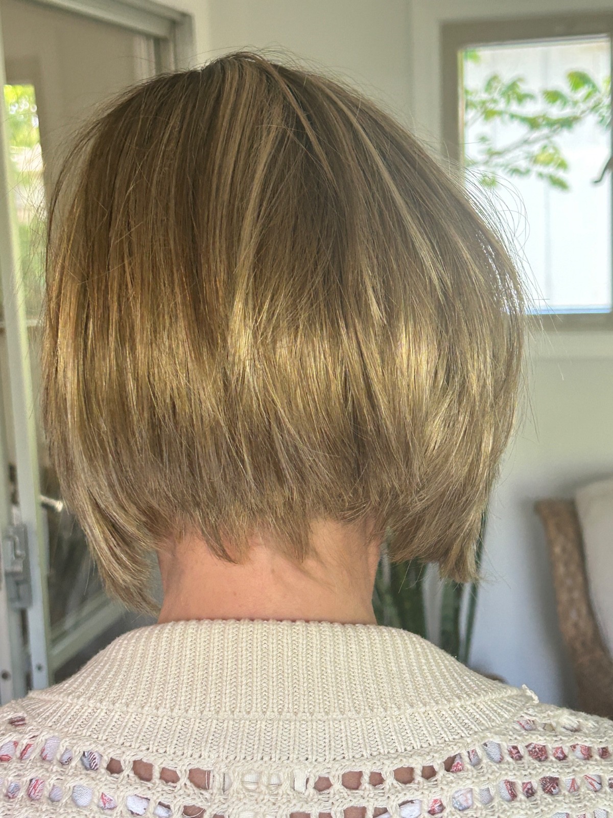 PREOWNED Estetica Designs LACE FRONT BOB Ryder Wig in RH12/26RT4