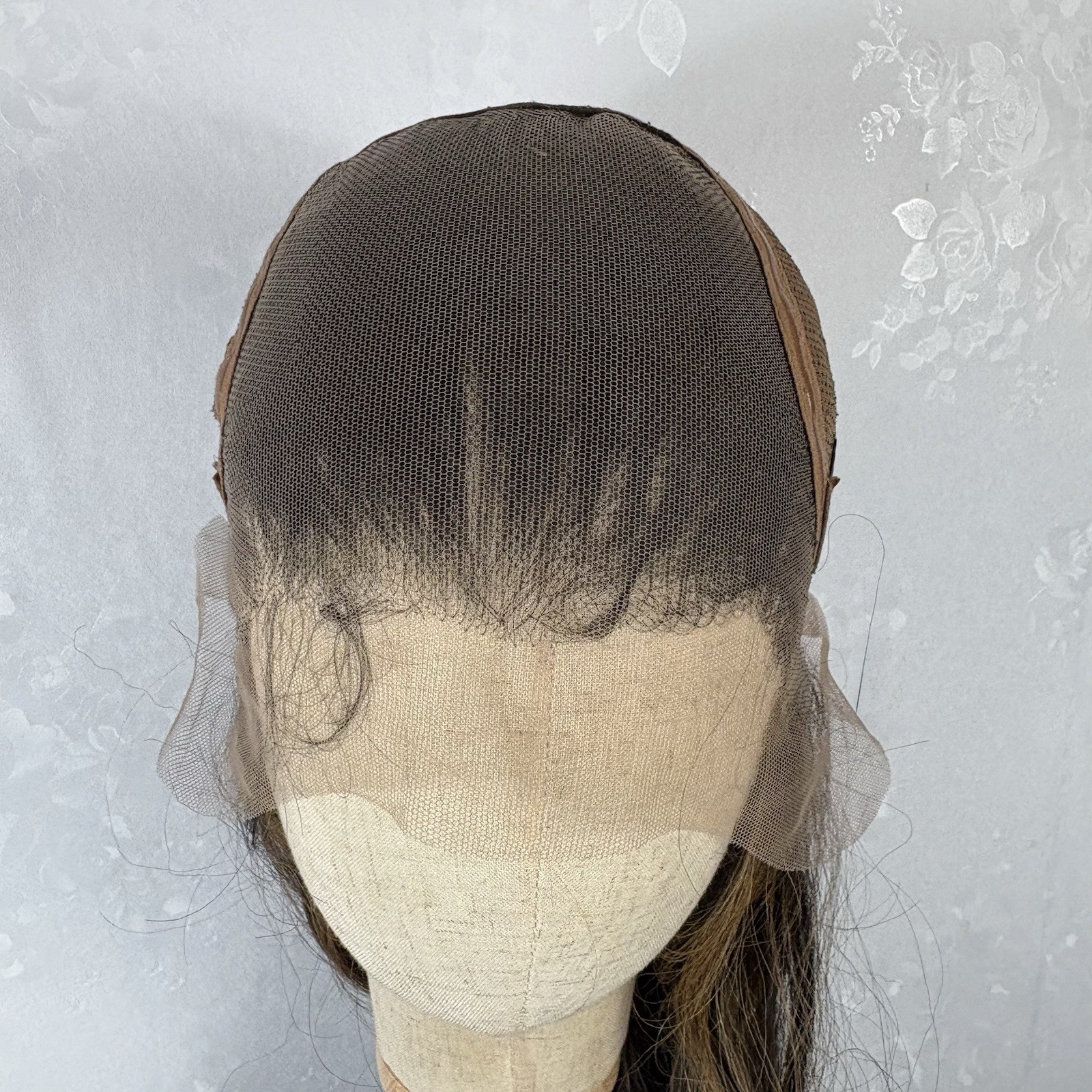 FULL Lace Daily WIG! Long wavy Black with brown highlights. Human hair Blend