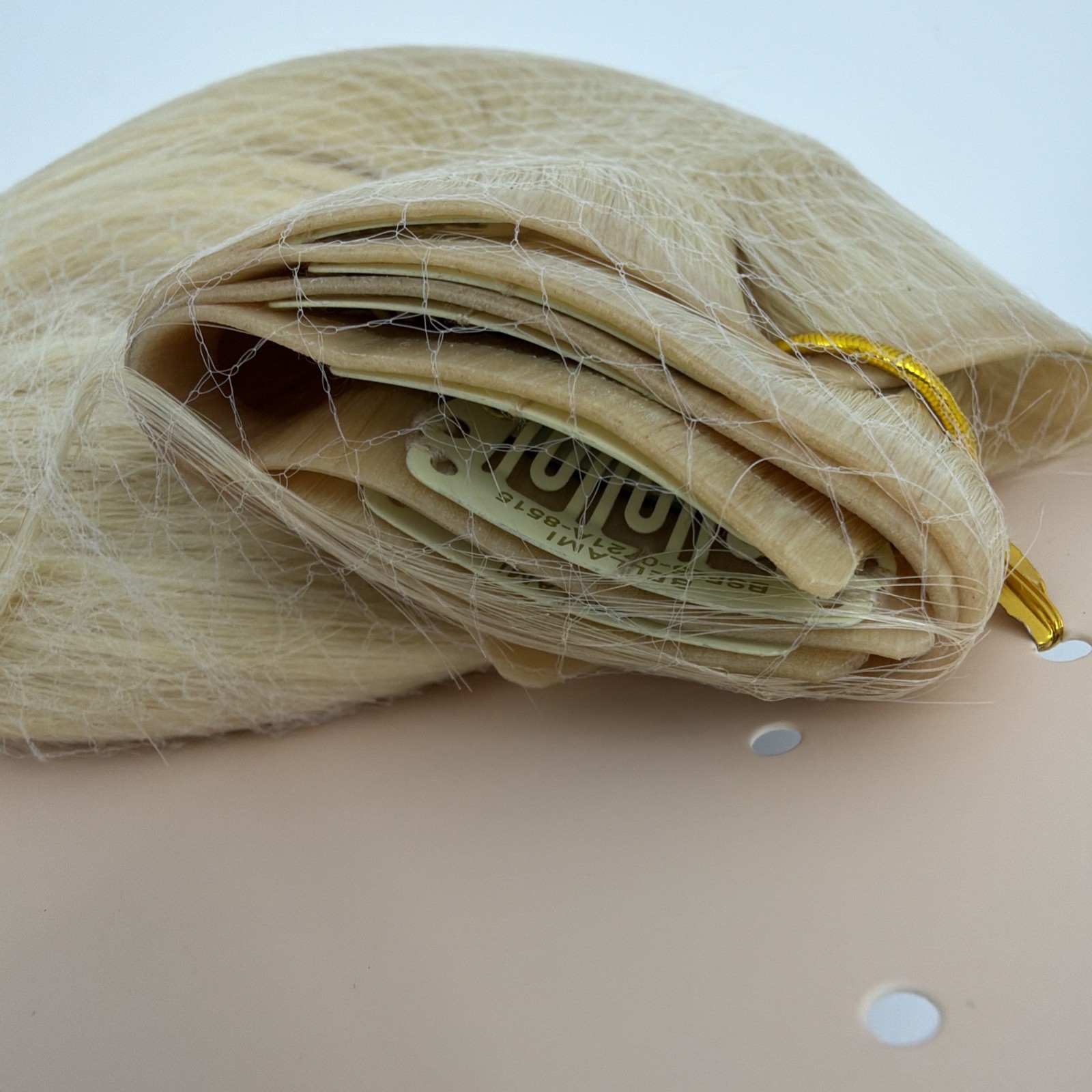 BELLAMI Silk Seam 18” Hair Clip In Beige Blonde N #90 4 Pieces Remy Human Hair