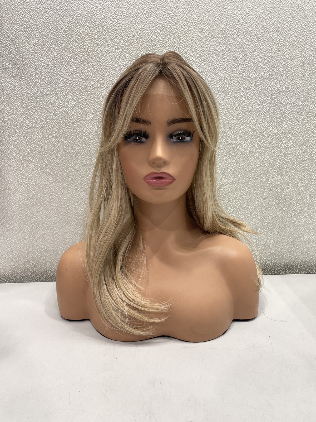 Molefi Cici Ombre Blonde Synthetic Topper Hair With Large Coverage,19in