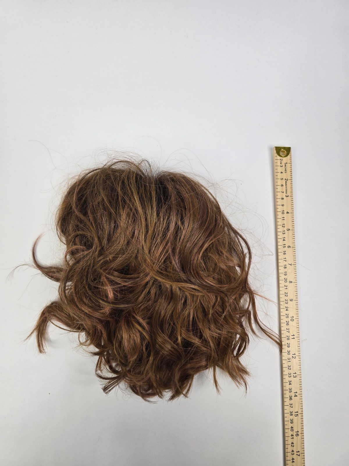 Elle Wille Stella Mono Part High Heat Hair Wig Short-Layered Cut Roasewood Brown