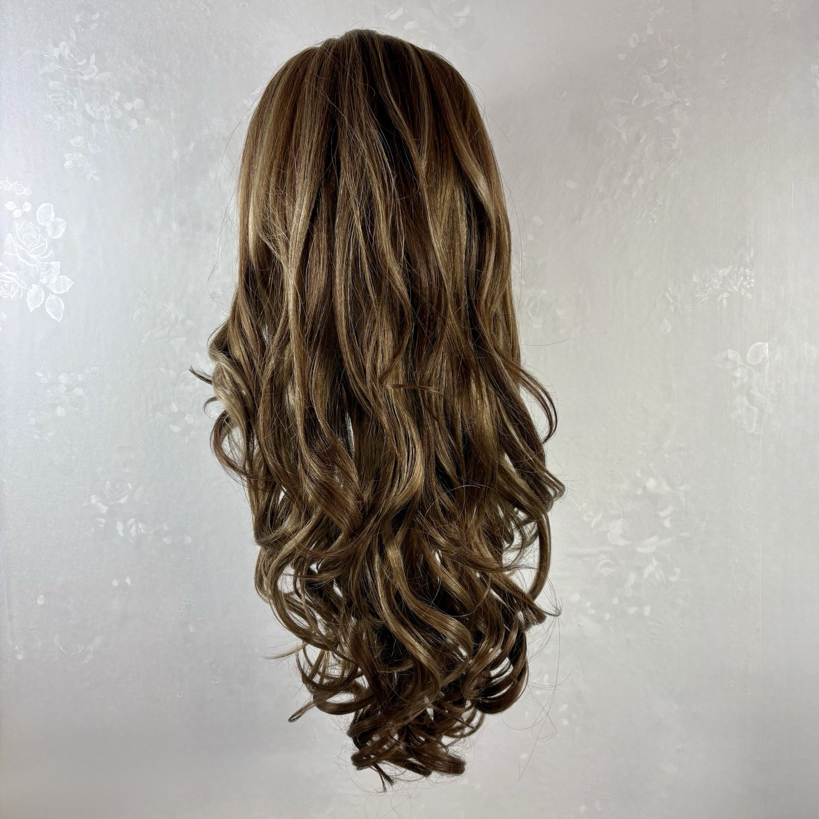 Daily wear WIG! Wavy brown with highlights Human Hair Blend, Lace Front