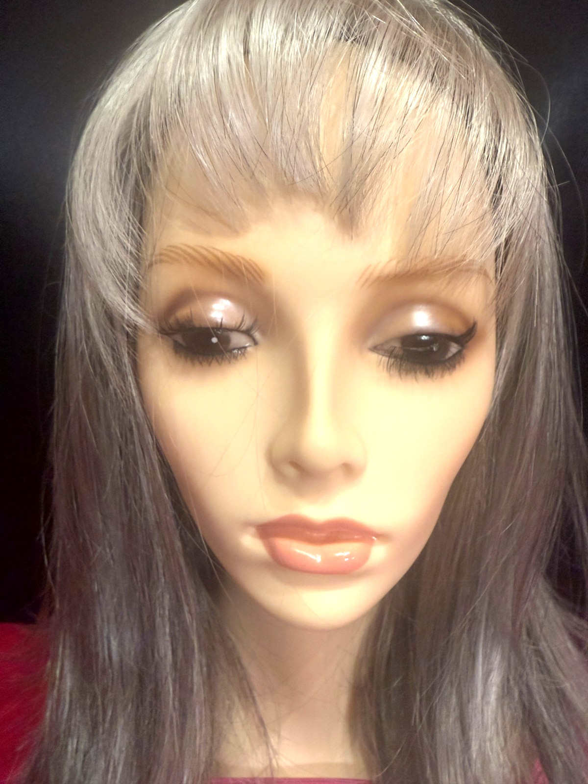 Godiva’s Secret Wigs “Taylor Wig” Silver Stone LARGE Cap