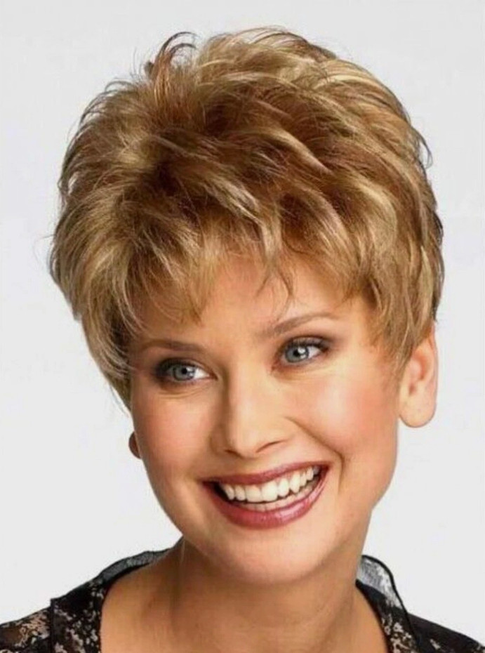 Blonde Short Pixie Cut Straight Capless Synthetic Hair Wigs Women Natural Wigs