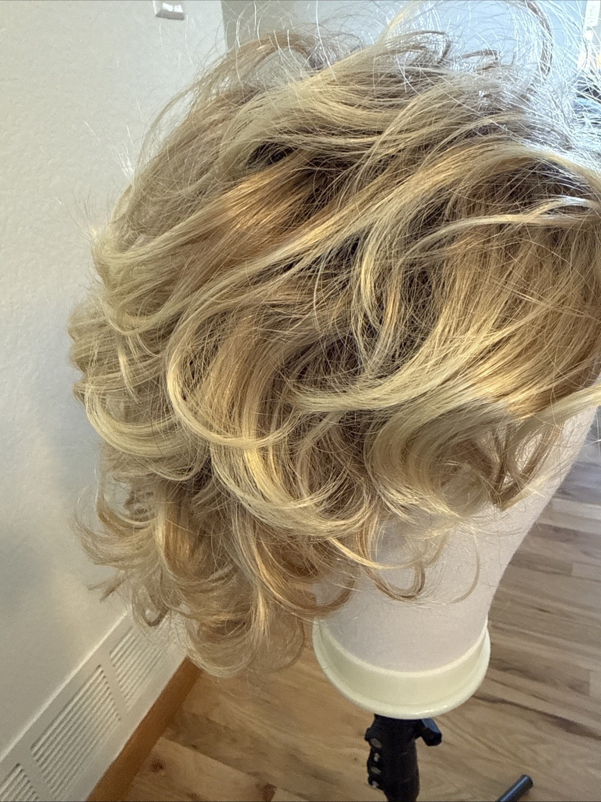 483 Curly Long Net Cap Light Blonde Tipped Big Hair. Very Nice