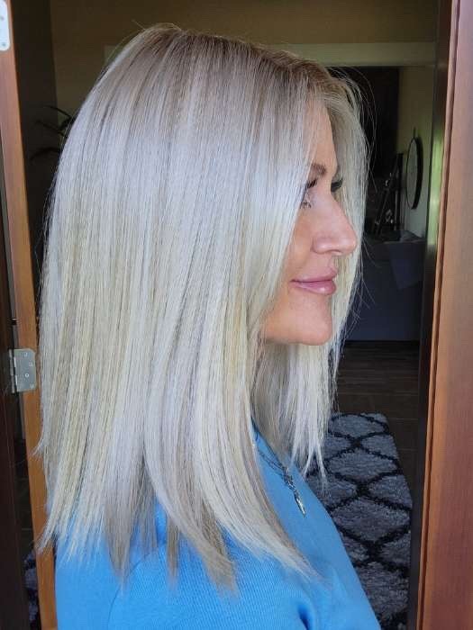 NEW IN BOX BELLE TRESS WIG CT-1012 CALABASAS MONO TOP in ALPINE CREAM R BLONDE
