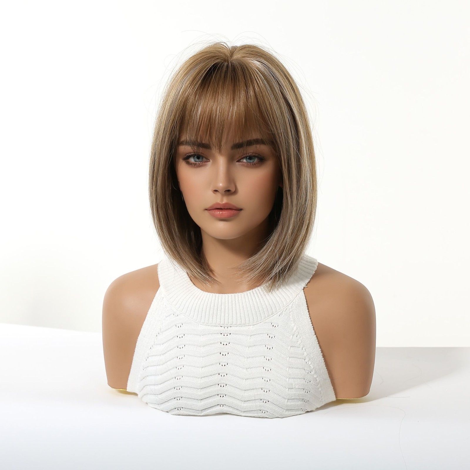 Short Bob Layered Hairstyle Brown Blonde Mix Synthetic Hair Heat Ok Wigs Women