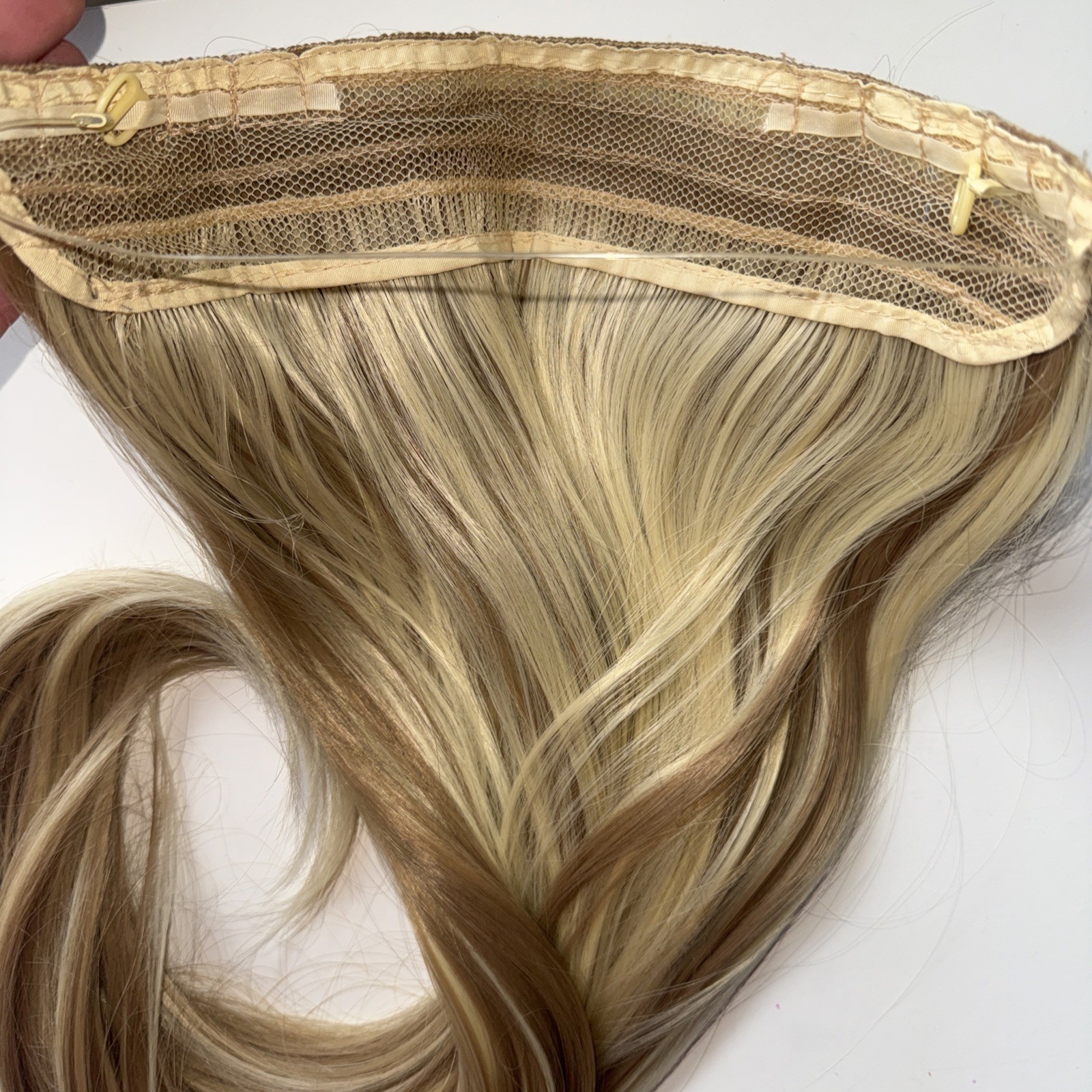 Luxy HALO Hair Extensions 20″ Dimensional Beige Blonde 180g Halo 100% Human Hair