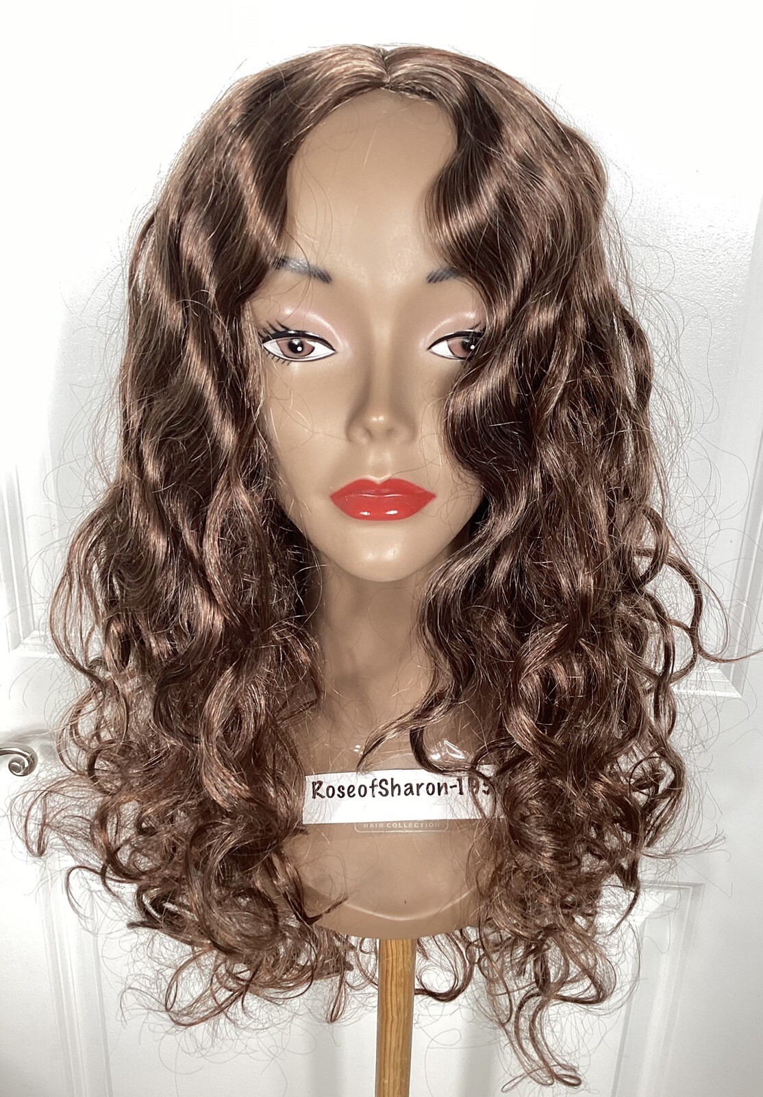 NEW! Beautiful Wig 25” Long Golden Brown Center Skin Part Size LARGE Net Cap D-4