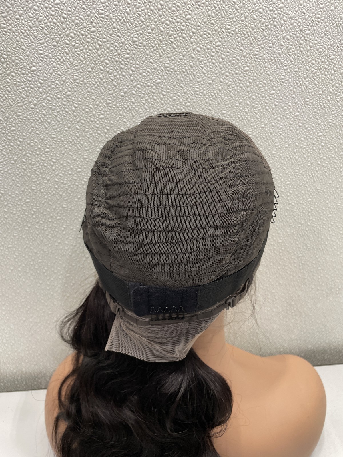 Natural Black Body Wave Human Hair Blend 13×4 Lace Front 180% Density Wig, 18″