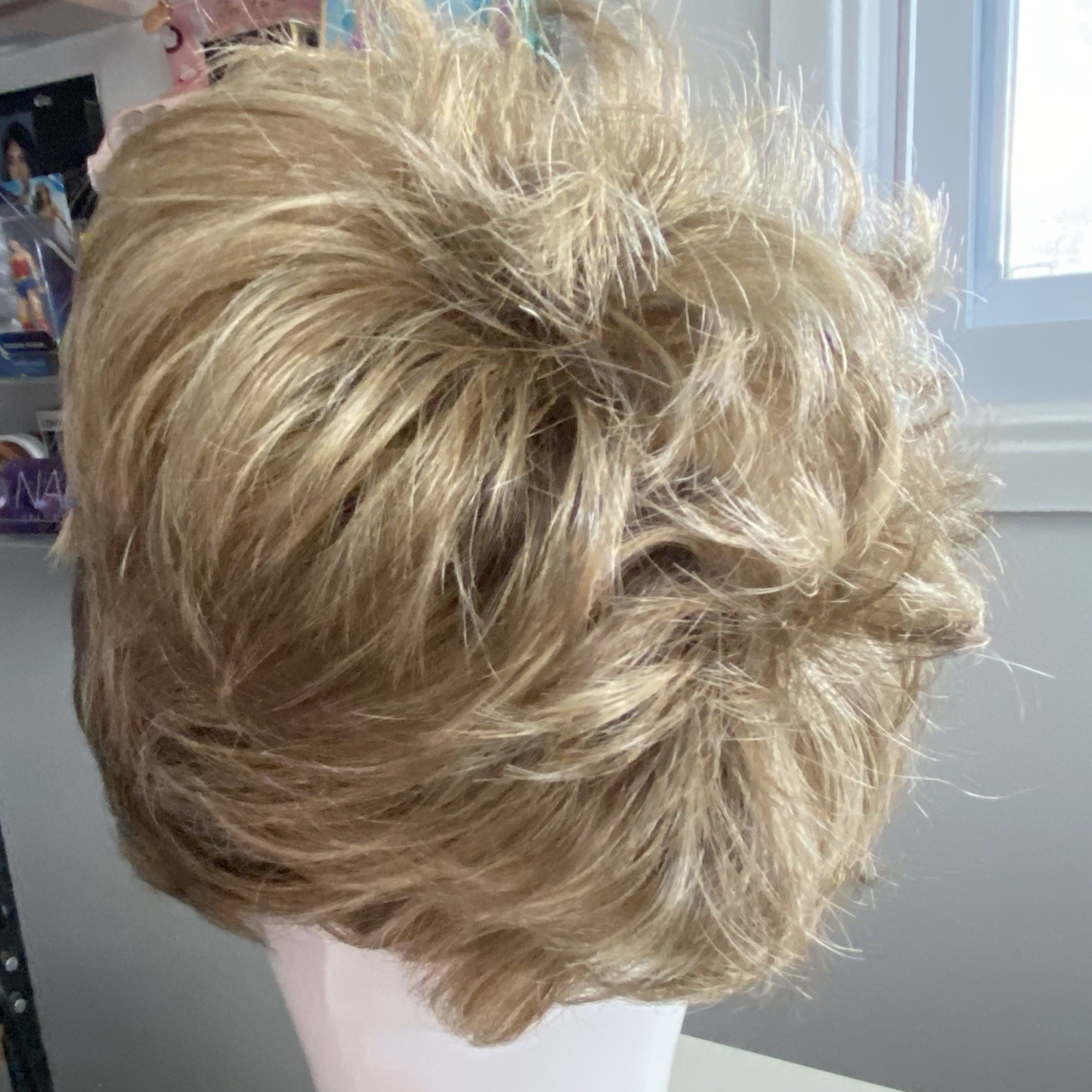 Estetica Pure Stretch Cap Vikki Wig Color RM 12/26 CH Multicolor Blonde