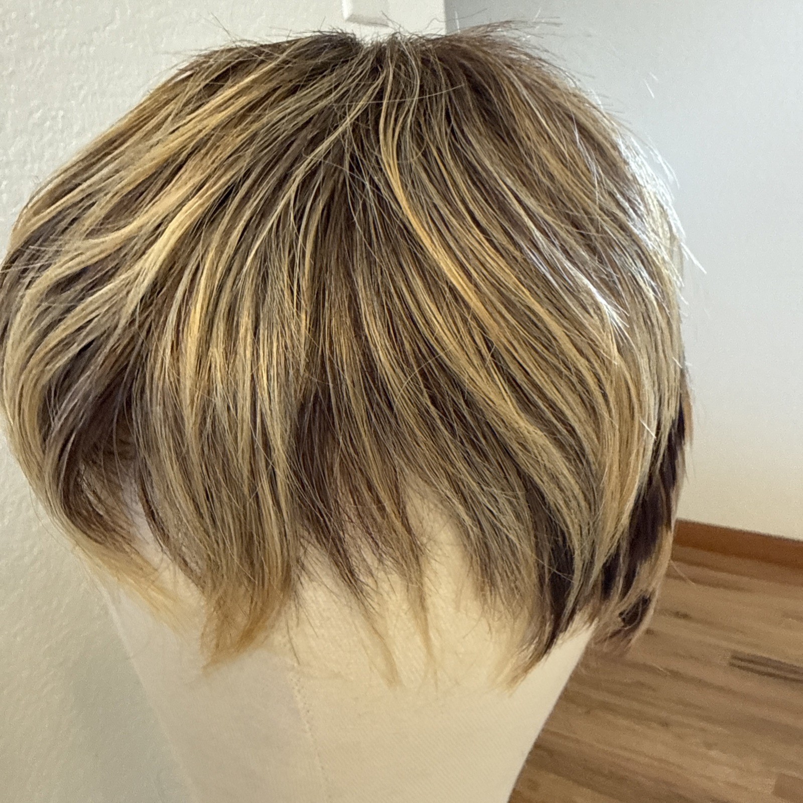 Lace Straight Cut Frosted Ash Brown Lace Front Wig Small Cap Pixie171