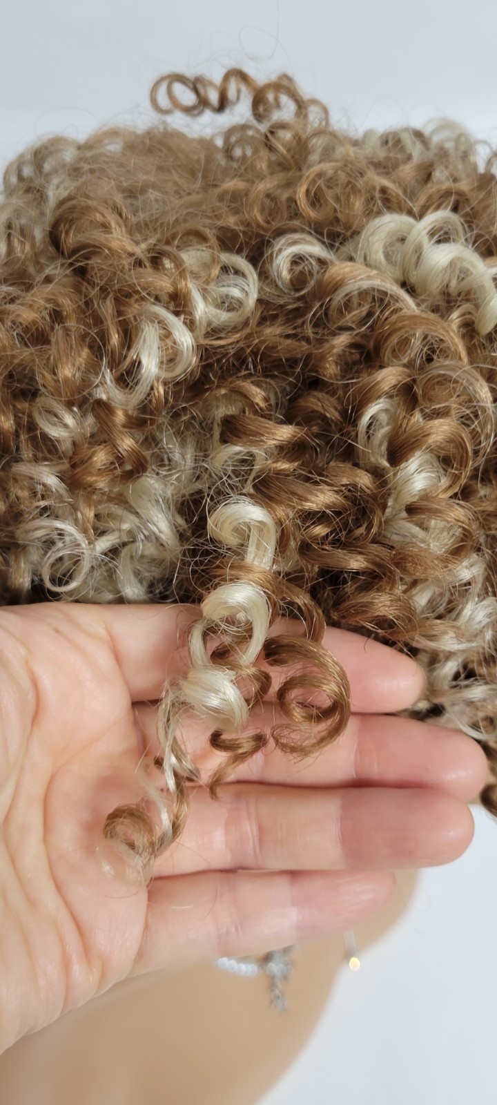 💕SEXY SHORT SPIRAL CURL WIG FOR BLACK WOMEN MIXED BLONDE JAPAN ORIGIN BOBBIBOSS