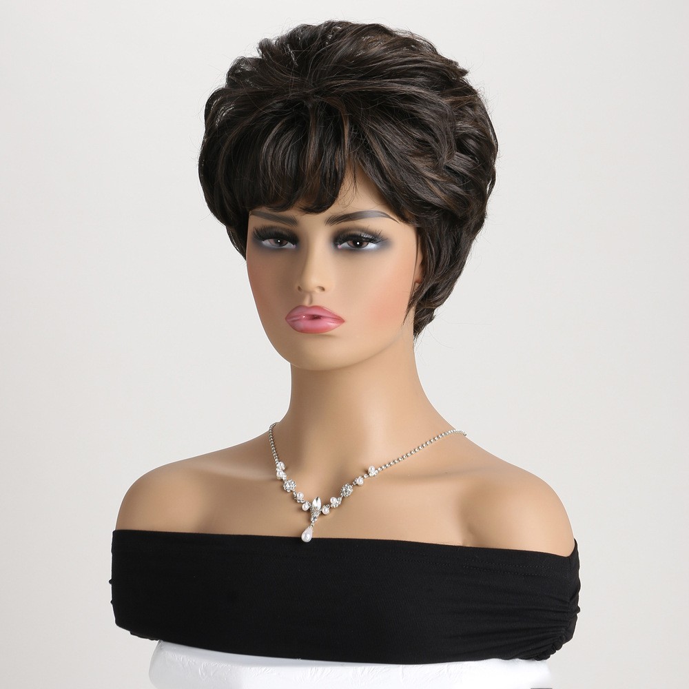 Natural Highlight Wavy Wig Short Layered Brown Black Hair Women’s Side Bang Bob