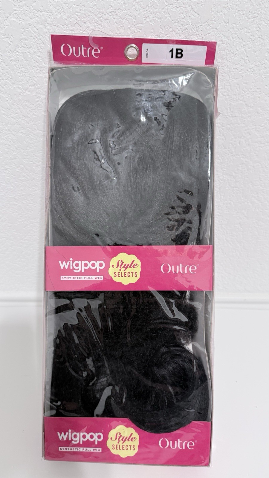 Wigpop – Style Selects – Cyra (OFF BLACK 1B) “never-worn wig”
