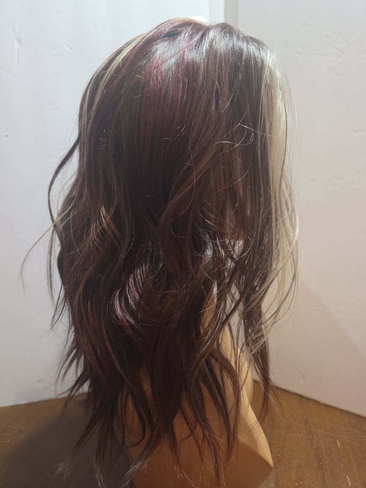 Martini Wigs Lace Front Wavy Wig Free-Part Medium Brown/Blond/Red 16 in