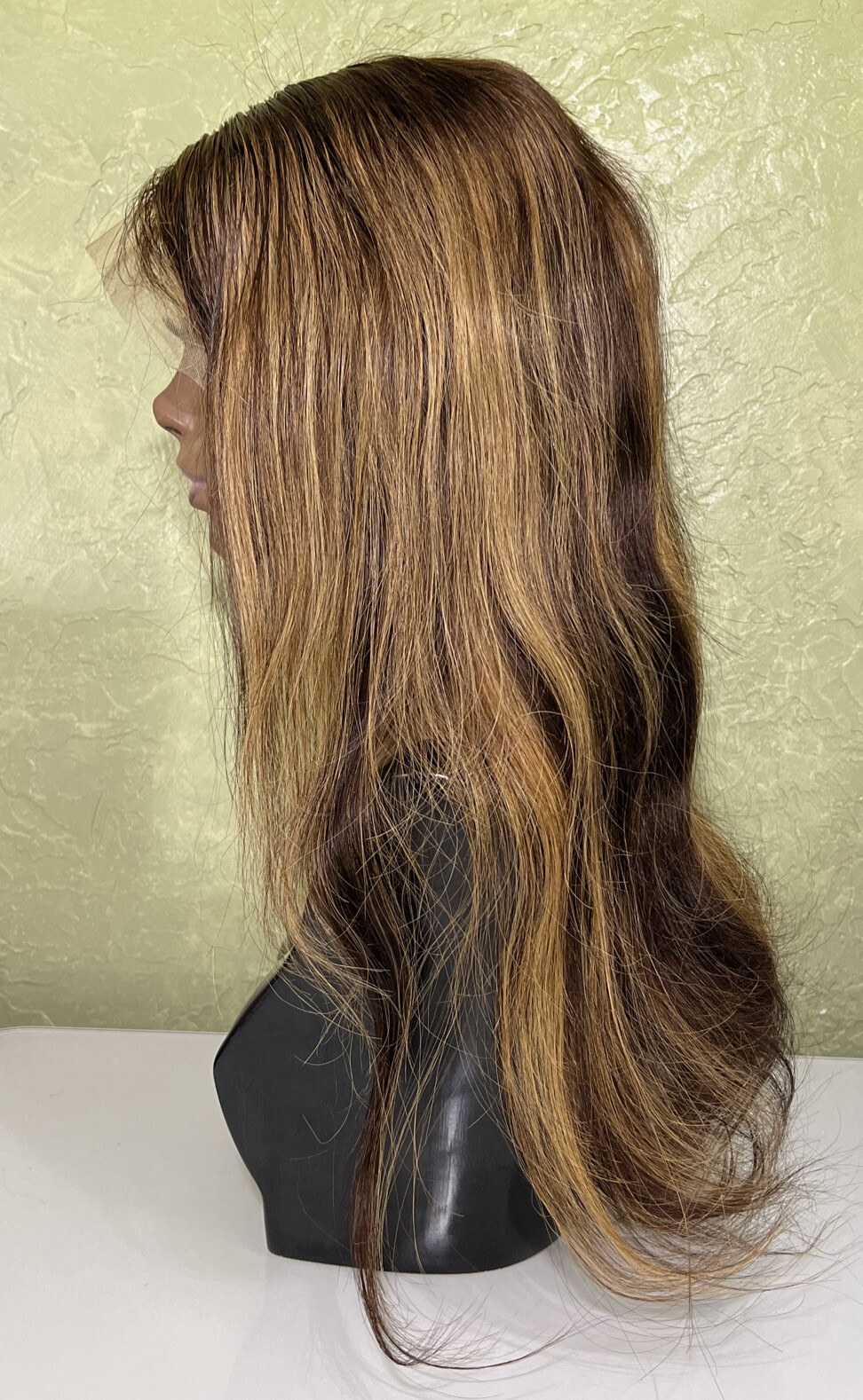 Lace Front Human Hair Wig Ombre Highlights 24” Body Wave 3×6 Large