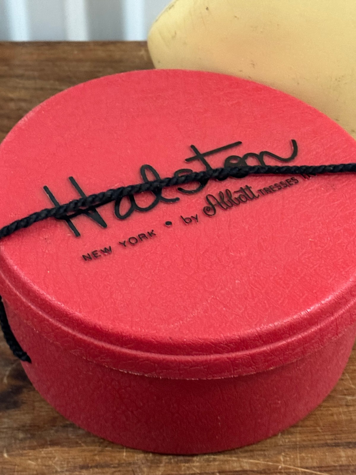 Vintage 1960s Halston For Abbot Wig W/ Original Box