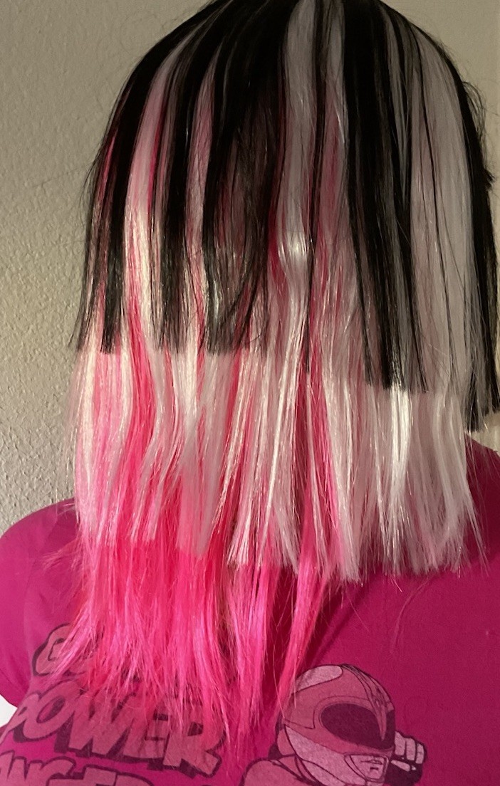 Wig Wonderful You “ Torch” Black White Pink Brand New