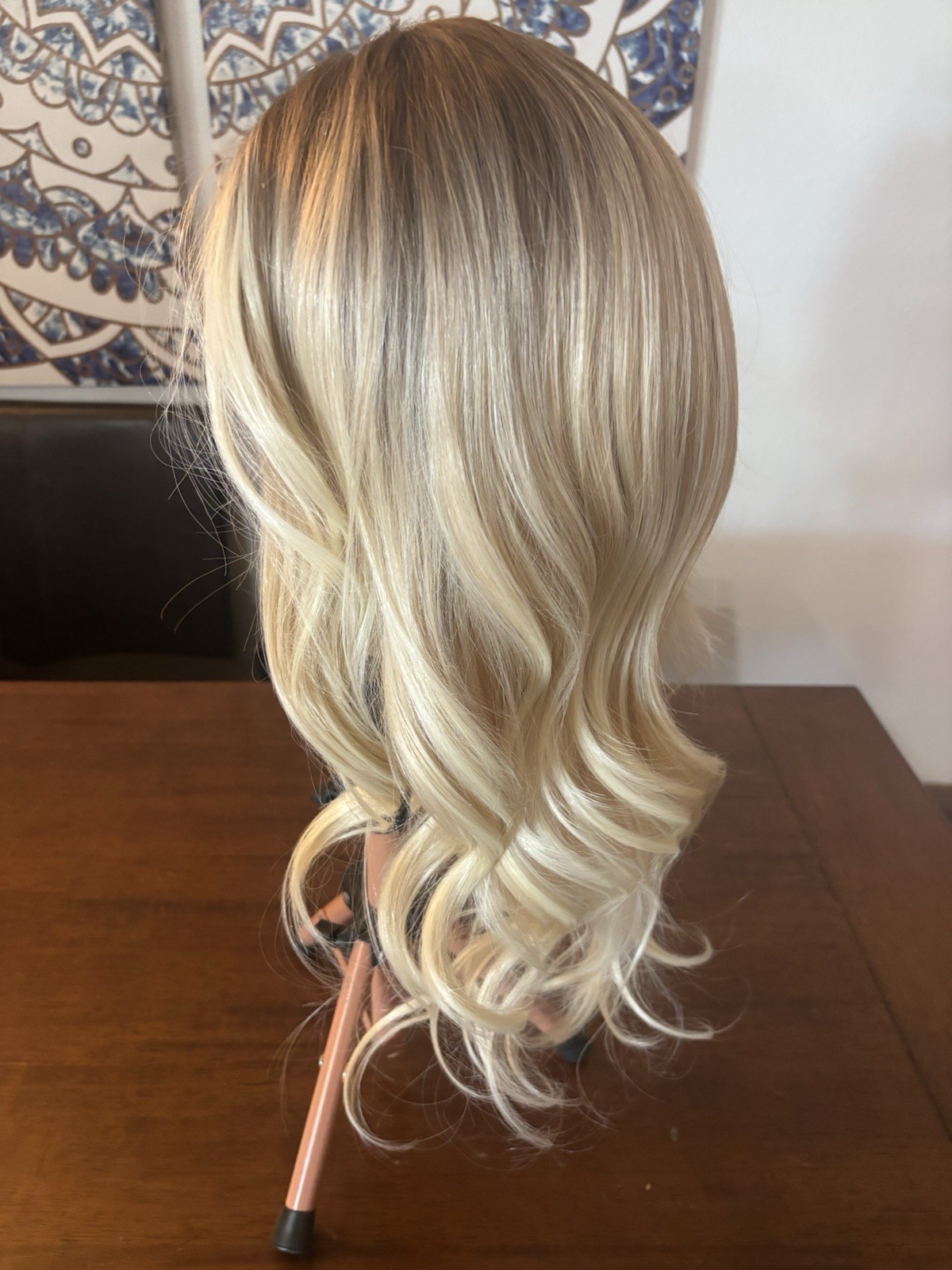 Lace Front Free Part Chelsey Smith Heat Safe Wig Rooted Blonde Long Wavy