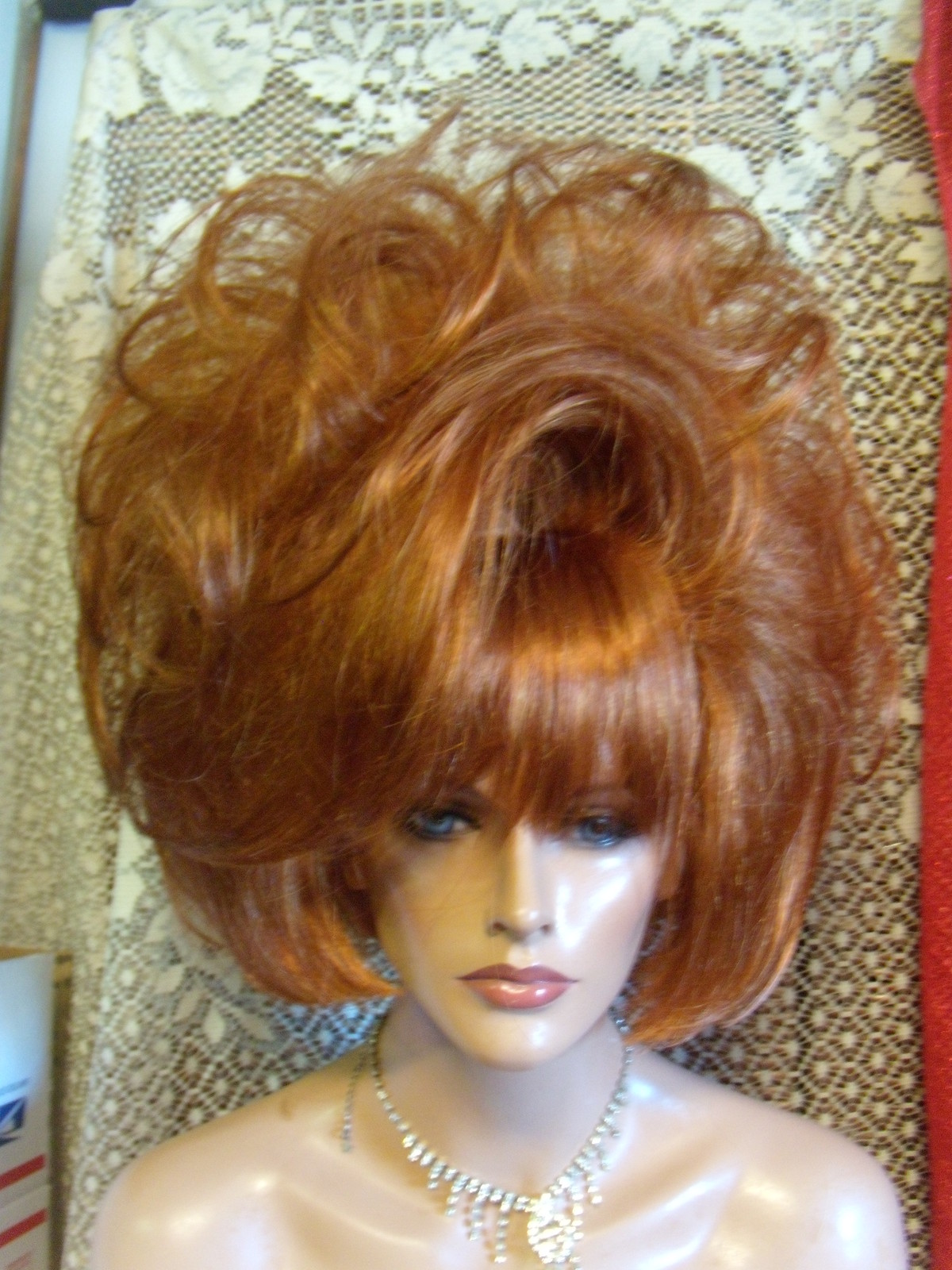 SIN CITY WIGS PICK A COLOR! SHORT BUBBLE PAGE STRAIGHT SEXY BANGS LAYERS TEASED