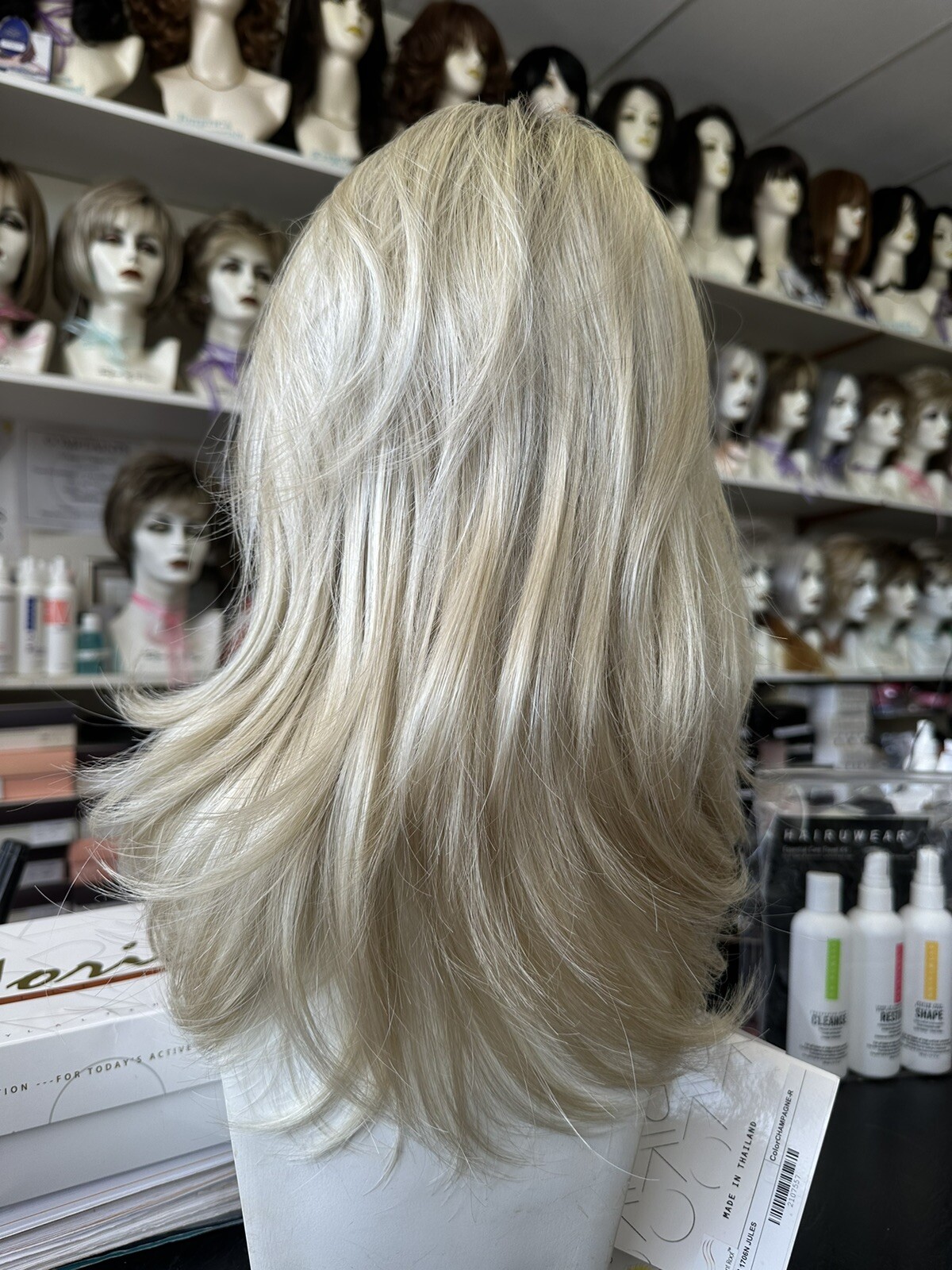 “Jules” by NORIKO in Champagne-R Lace Front Sexy side part Reg. $348.00 ❤️