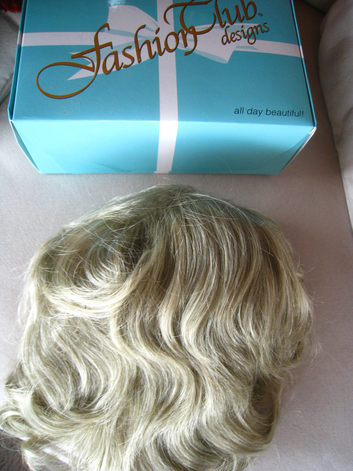 The Wig Company TWC Fashion Club Designs RADIANT 14/88H Size Average NIB
