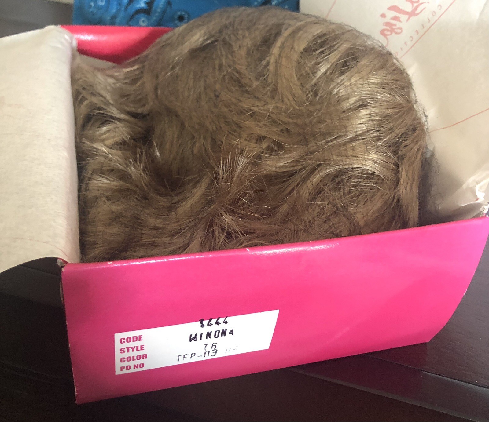 Retro (mid 1990s) Mona Lisa “Winona” Wig 1444 Color 16, New, READ DESCRIPTION