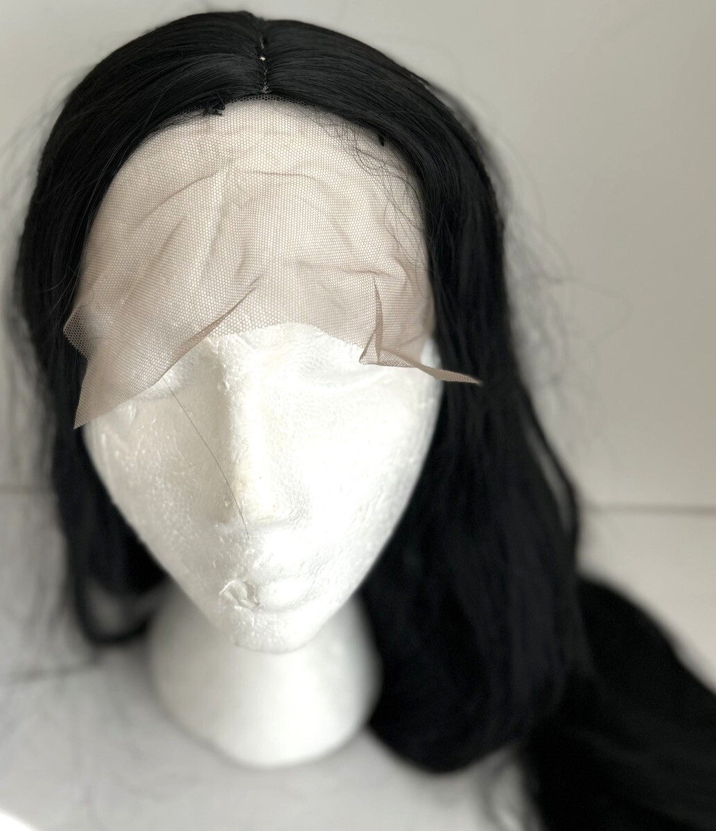 Synthetic Long Wig Black New no tag 28″ Wavy
