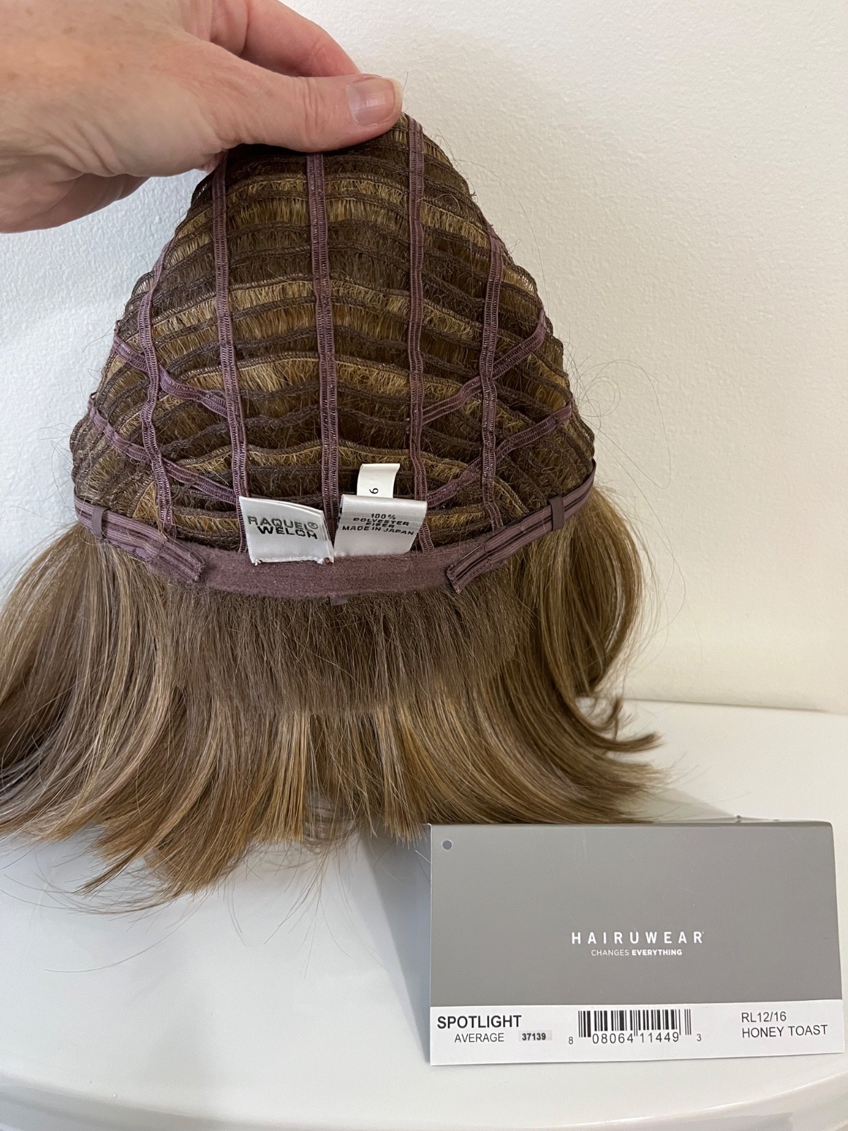 Raquel Welch MODIFIED Spotlight Wig RL12/16 Honey Toast