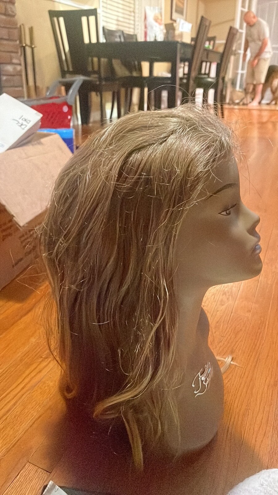 aspen wig style 22 backtack color 18B/24T