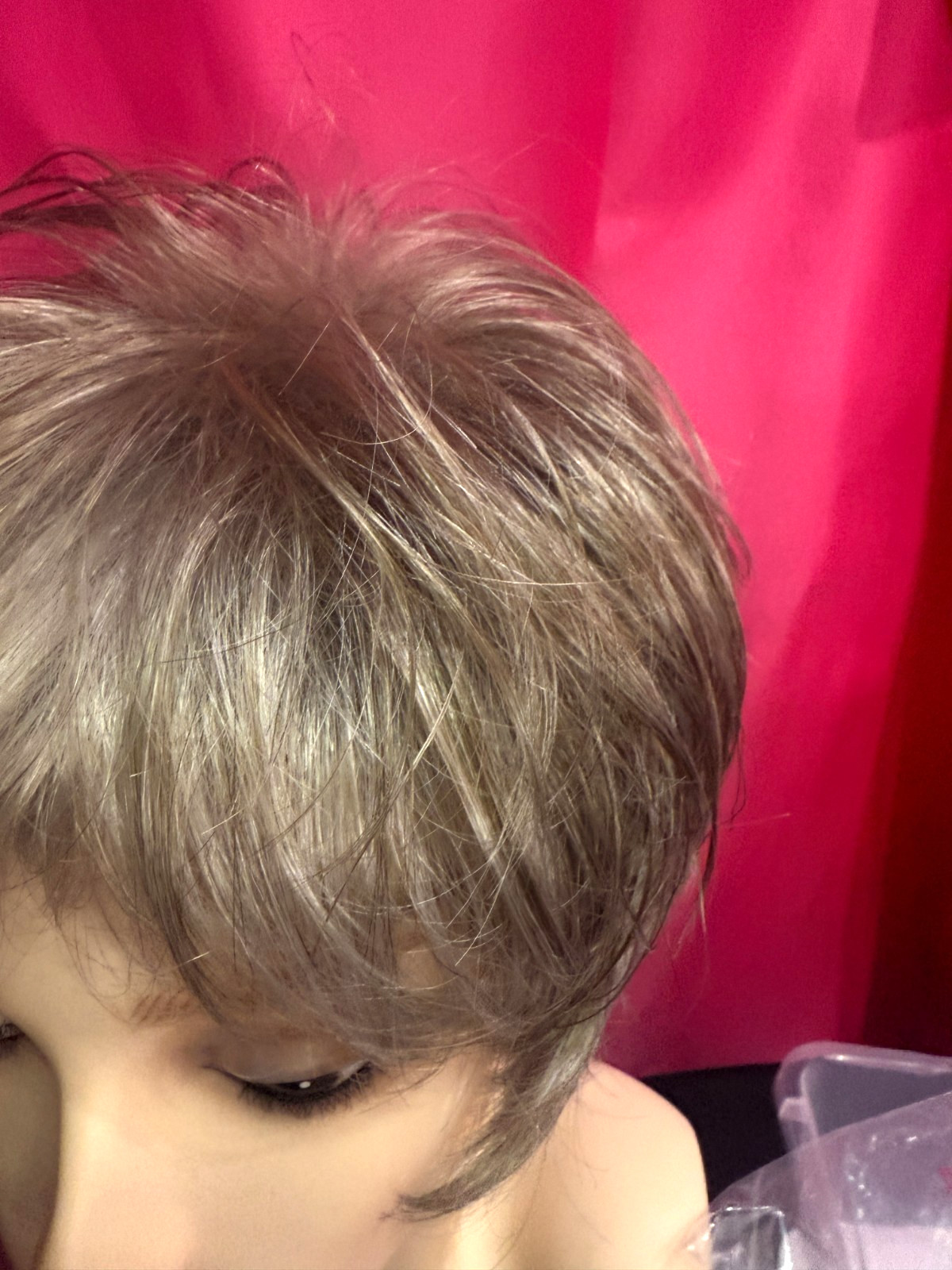 Godiva’s Secret Wig “Kim” Frosted Taupe LARGE CAP