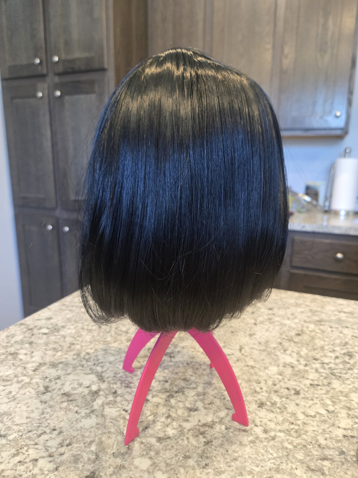 Peek A Boo 10″ Bob Wig With Hair Nets Dark Brown W/light Brown Accents New