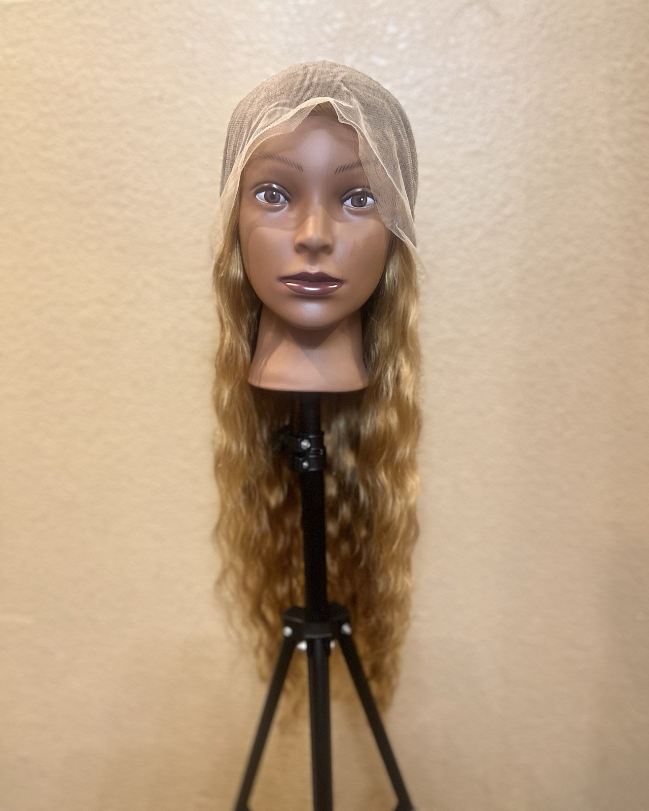 NEW 28” 13×4 Human Hair Lace Front Wig | Honey Blonde Ombre (4/27) Body Wave