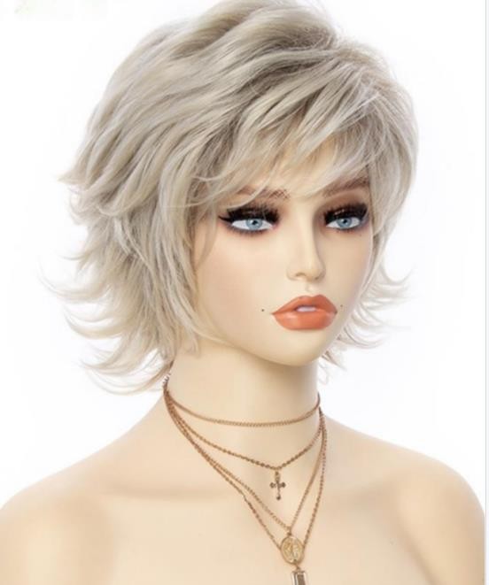 Fashion Women’s Layered Short Brown Blond Red Straight Natural Hair Wigs