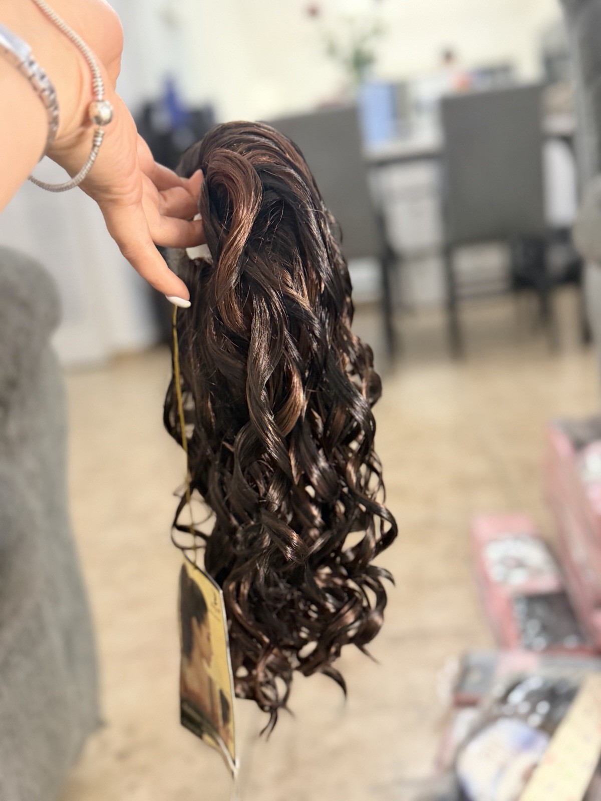 Clip-In Curly Hairpieces for Women Layered Colored Brown Blonde Black Auburn Red