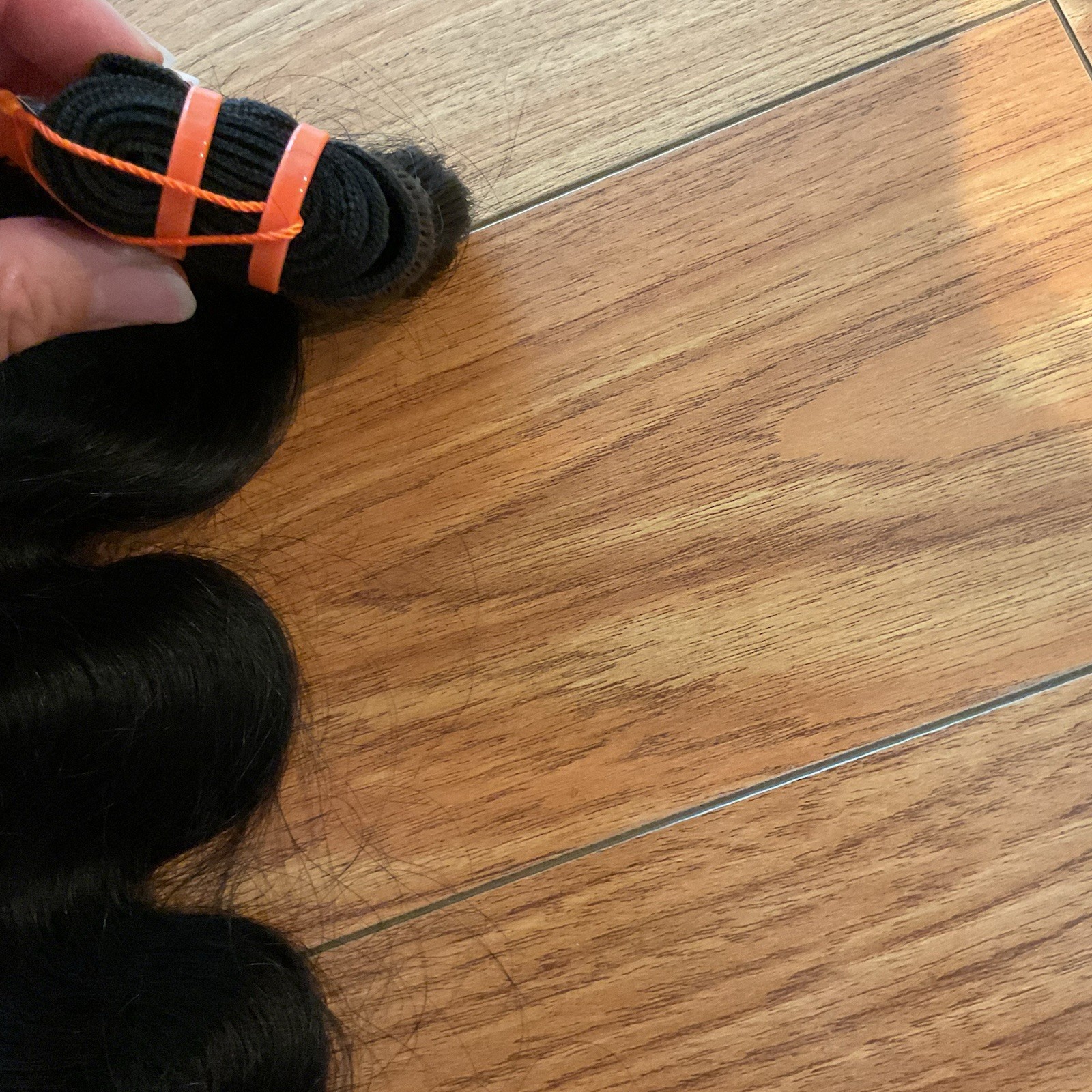Luxurious Black Raw Bundle Wave Human Hair Extensions – Natural Black 20 inches