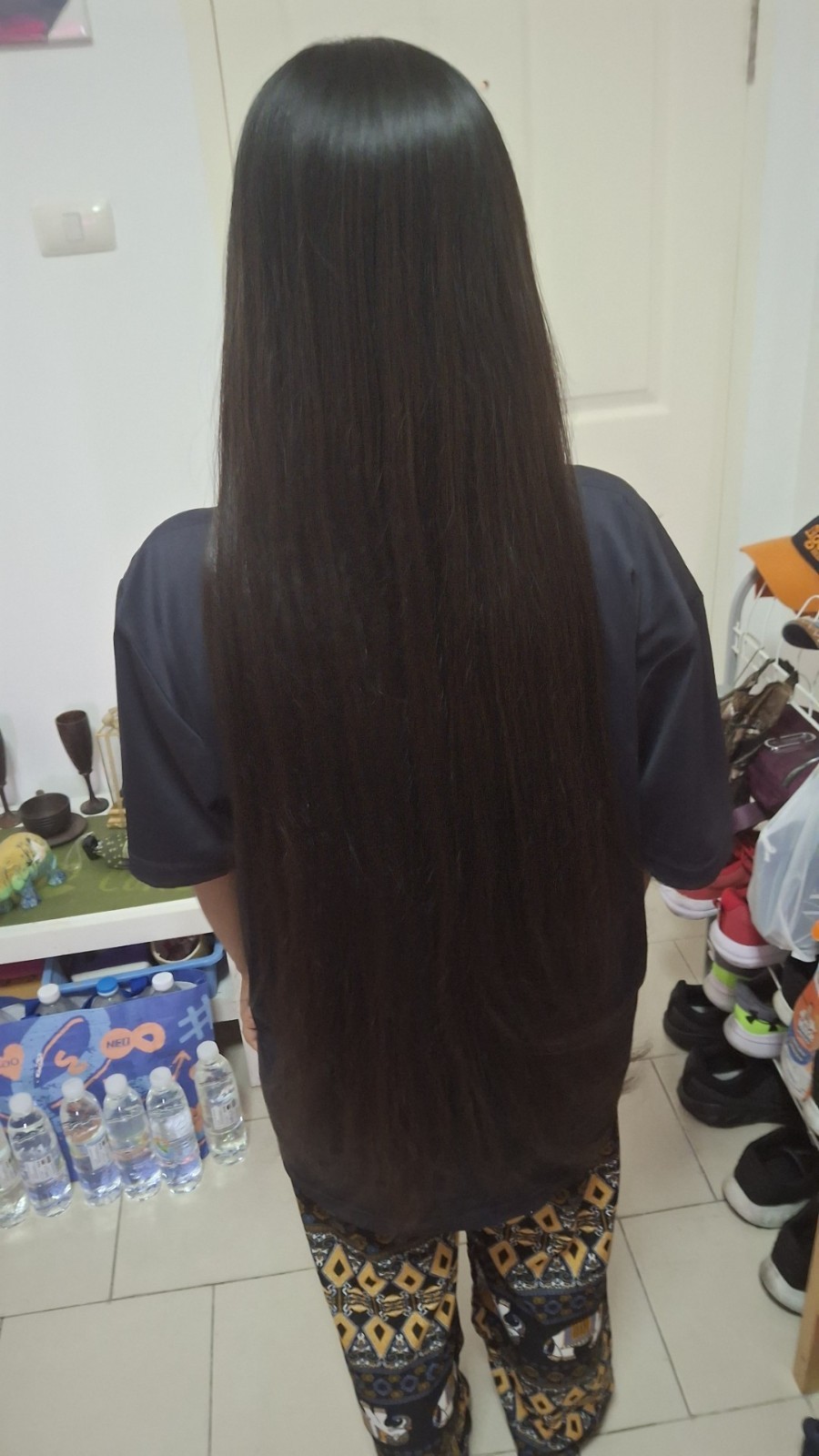 Ponytail from Myanmar girl : 24 inches and 4.16 oz silky hair with video