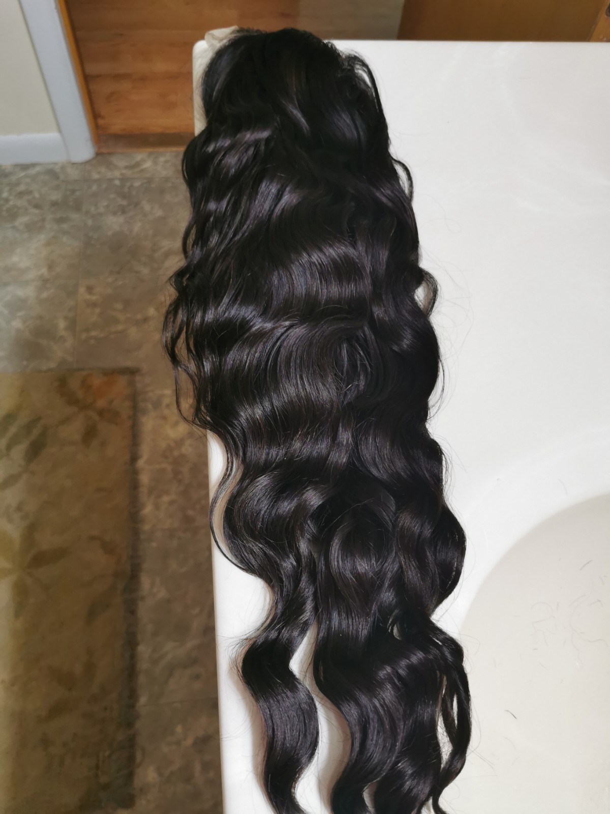 Quality Natural Black Wavy Human Hair Glueless Bleach Closure Wig 24″