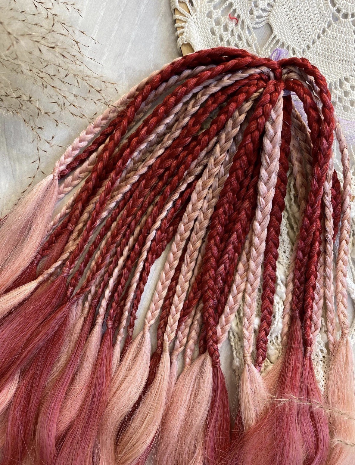 Pink Ombre Knotless Braids: Boho Festival Braiding Hair Set extensions.