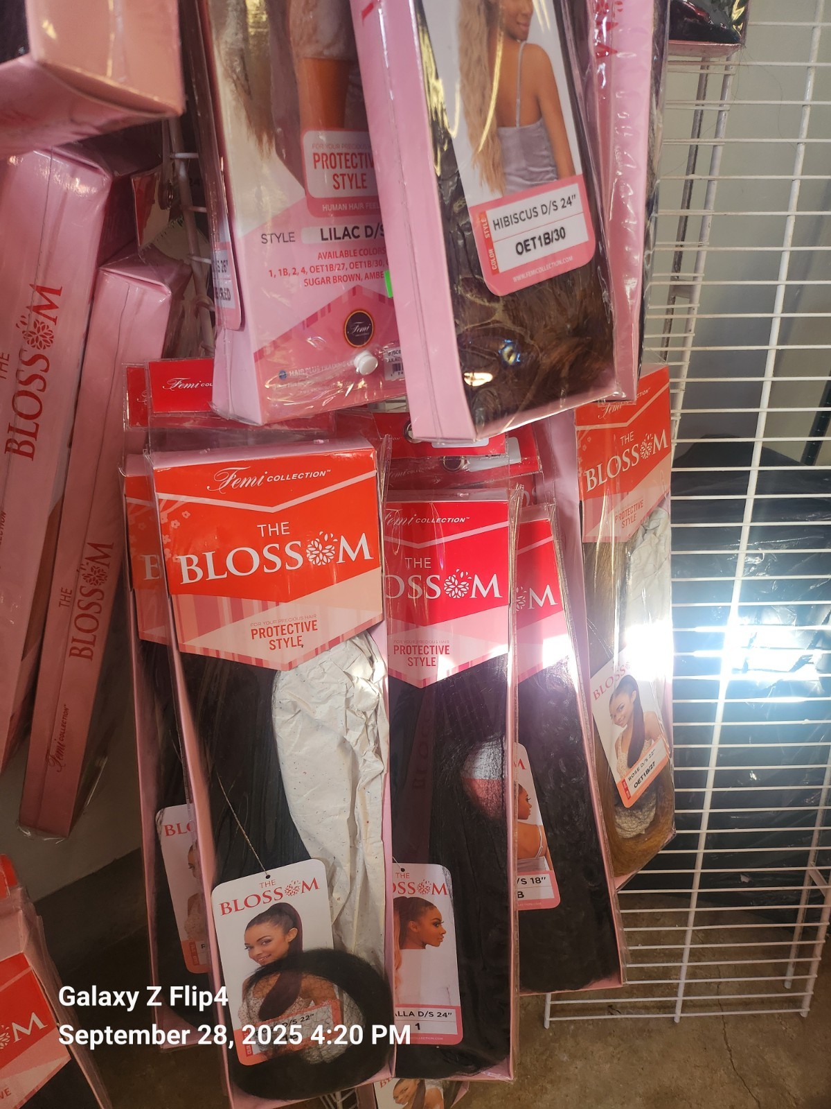 100% Human Hair for Ponytails. Straight, Curly Or Wet and Wavy. (Blossom Brand)