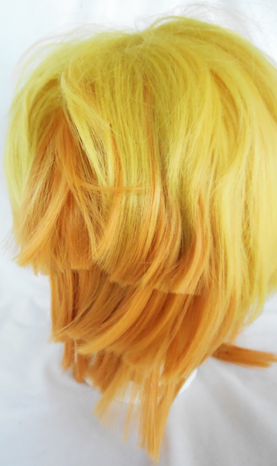 NWOT Women Full Straight Wig Choppy Lengths Cosplay Synthetic Yellow & Orange