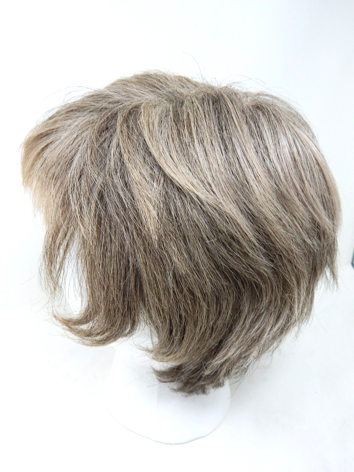 Tony of Beverly Wig Short Hair Modacrylic Fiber Japan Multi-Grey color (Medium)